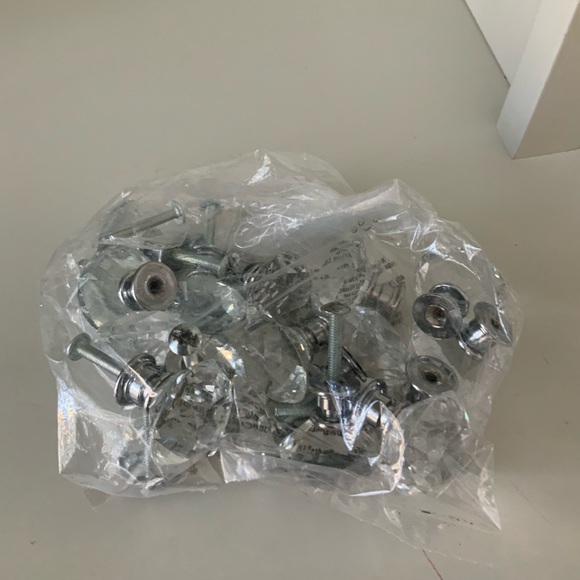 Crystal Diamond Shaped Silver Drawer Dresser Knobs Pulls Handles Set Bundle NEW - Picture 3 of 14